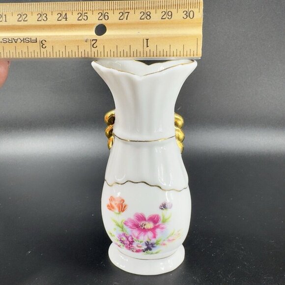 Vintage 1980s Fine Porcelain Bud Vase Set 2 With Golden Handles Flower Pattern - Picture 3 of 9